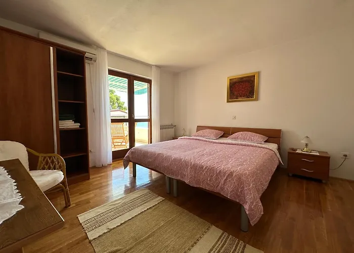 Villa Porthos