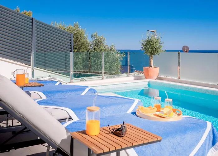 Seaside Retreat - Zf Hvar Villa