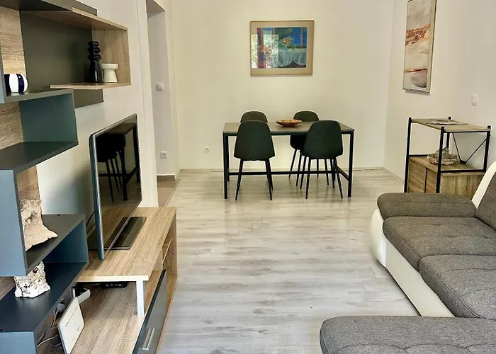 Cozy Modern Apartment Amphora-Beach Near