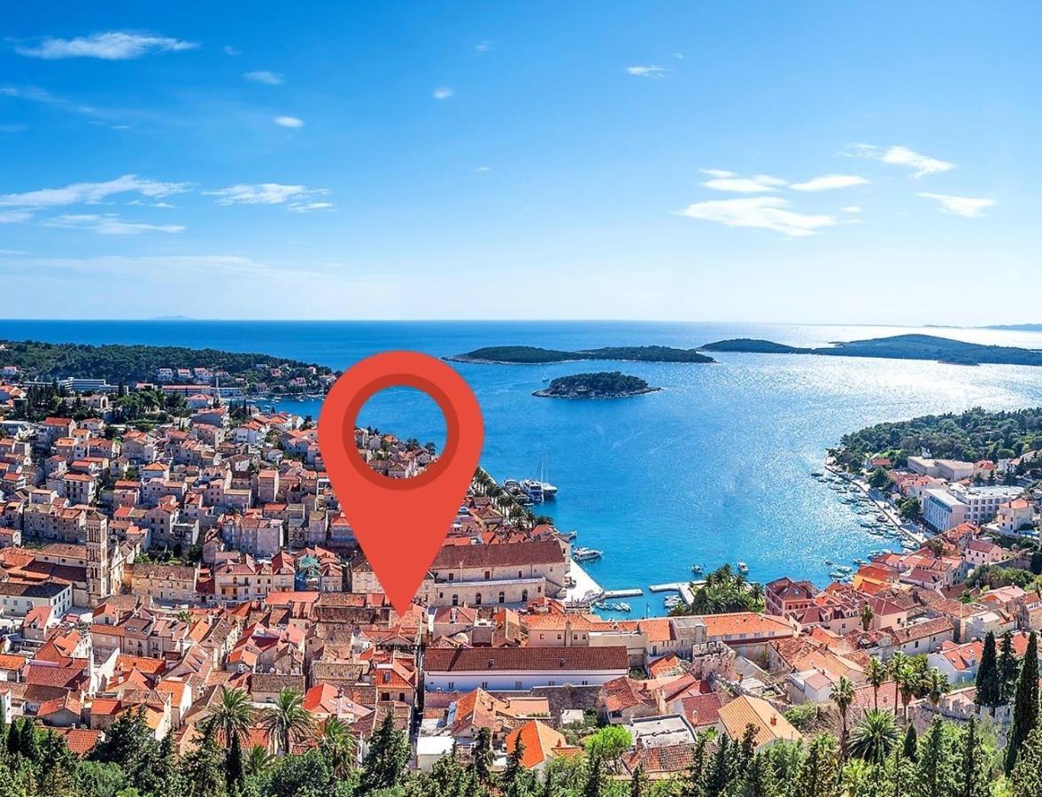 Apartment And Town Gate Hvar Hvar Town