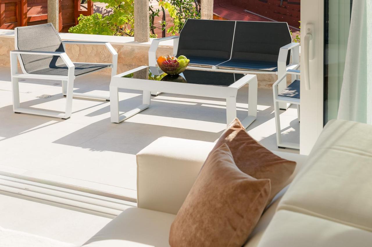 Villa Hvar Majestic: Seaside Centre Retreat Hvar Town