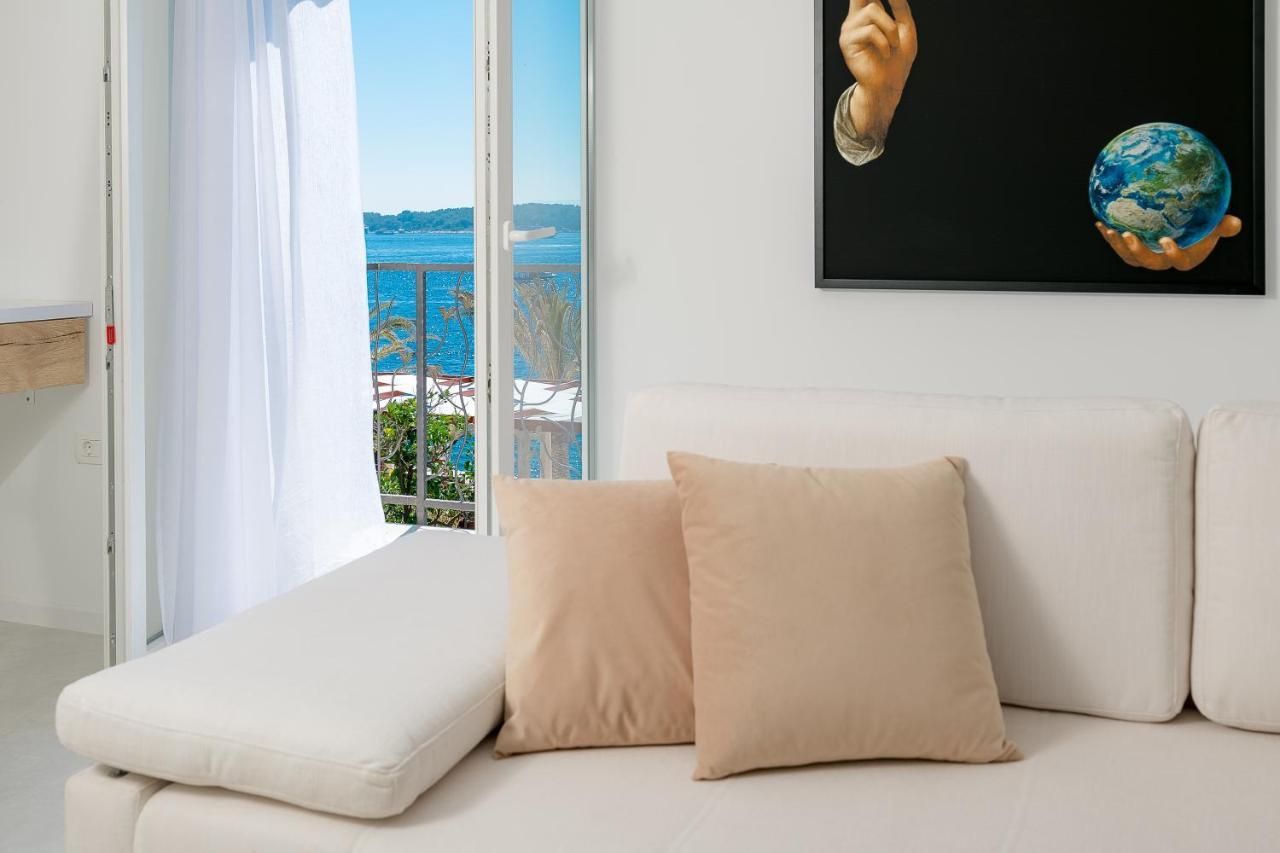 Villa Hvar Majestic: Seaside Centre Retreat