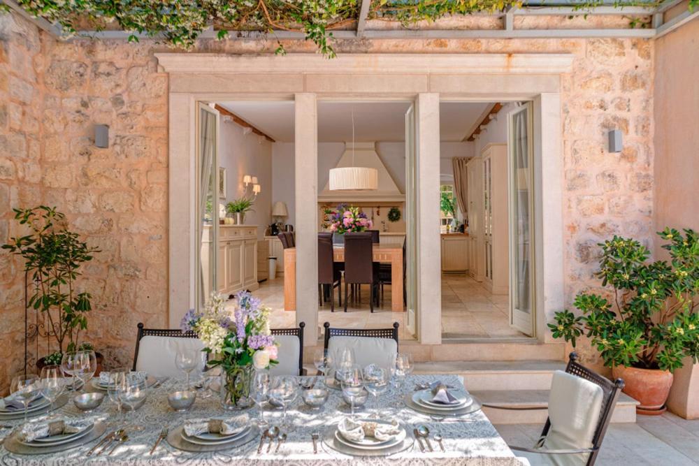 Villa Royal Hvar Villa *