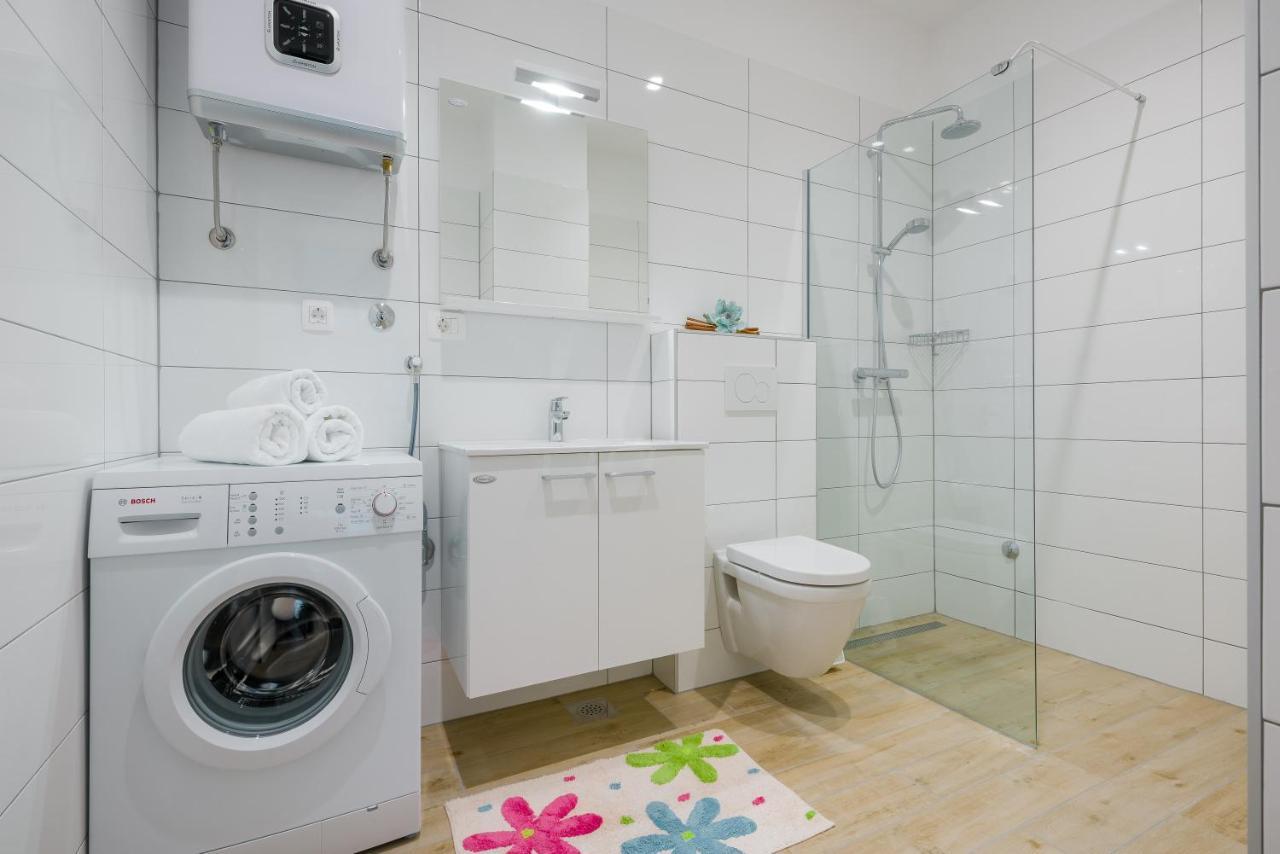 Kogo Apartment