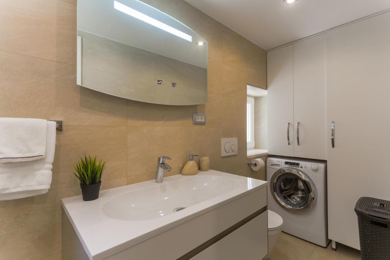Apartment Azamara Old Town *