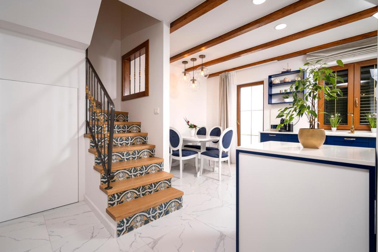 Downtown Escape - Hvar Apartman
