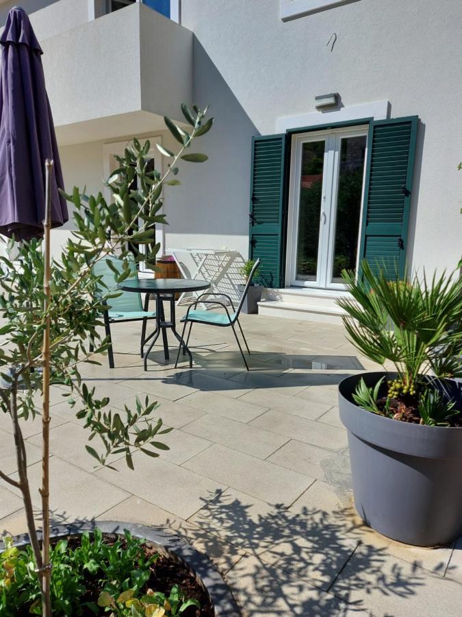 Mimi Apartment Hvar Town