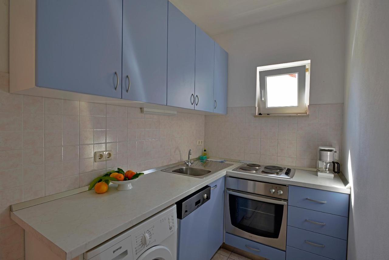 Apartment Dinka Milicic *