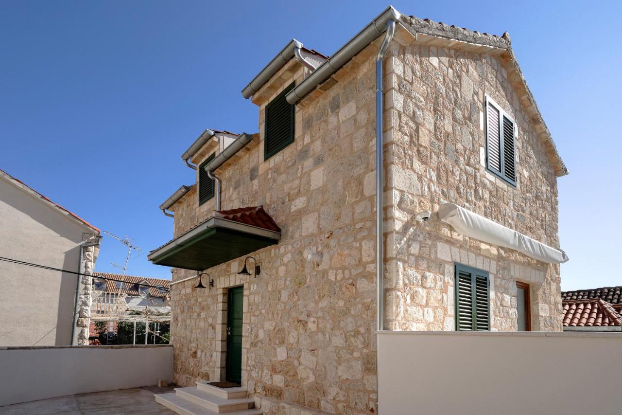 Downtown Escape - Hvar Apartman