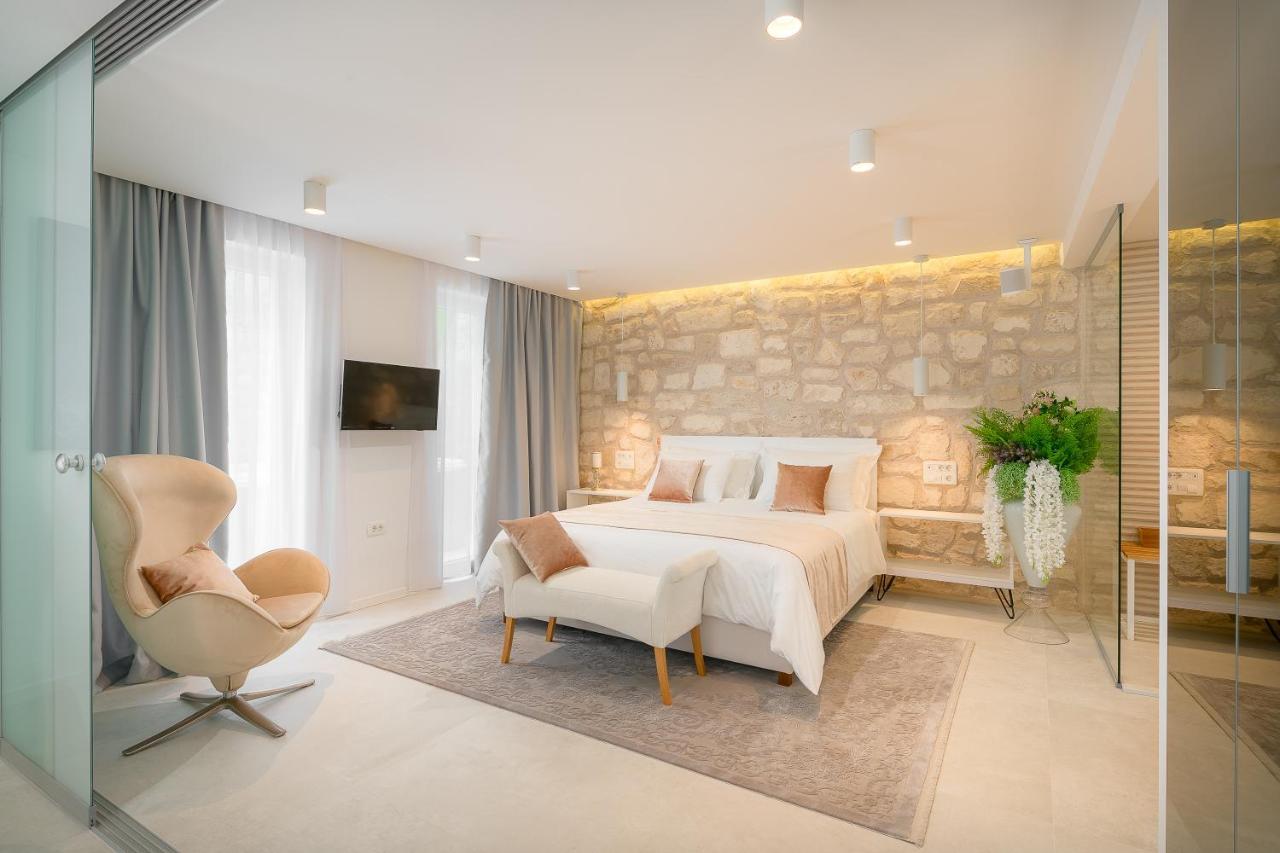 Hvar Majestic: Seaside Centre Retreat * Hvar Town