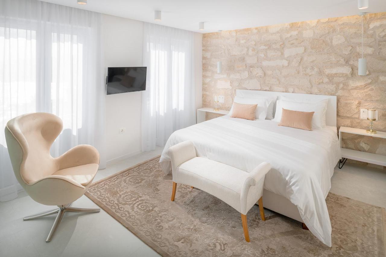 Hvar Majestic: Seaside Centre Retreat Villa