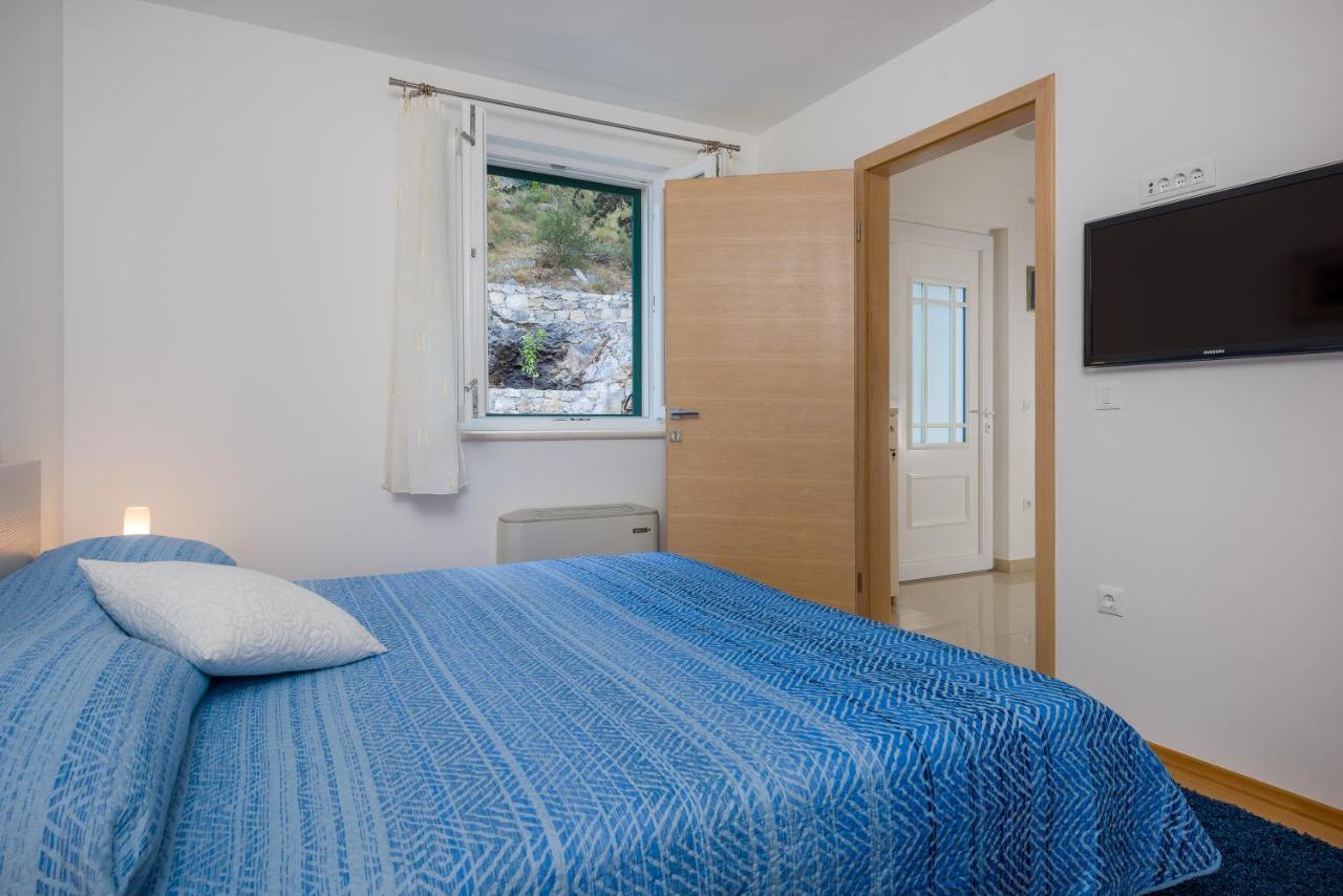 Kogo Apartment