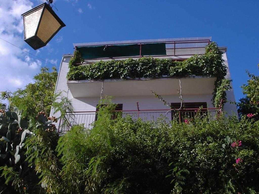 Hvar Apartamento *