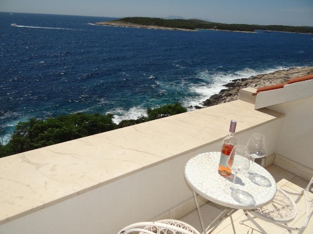 Seabreeze Hvar *