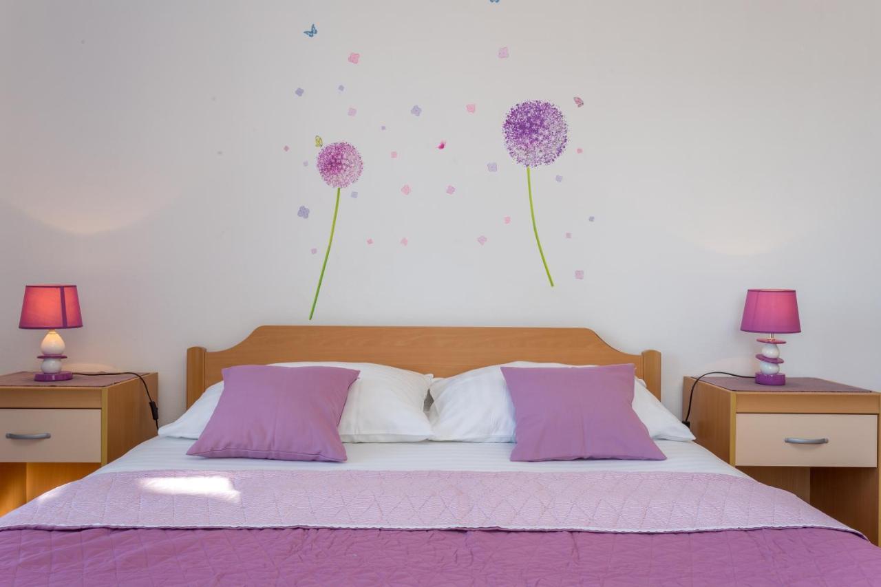 Marija Bibic Apartment Hvar Town