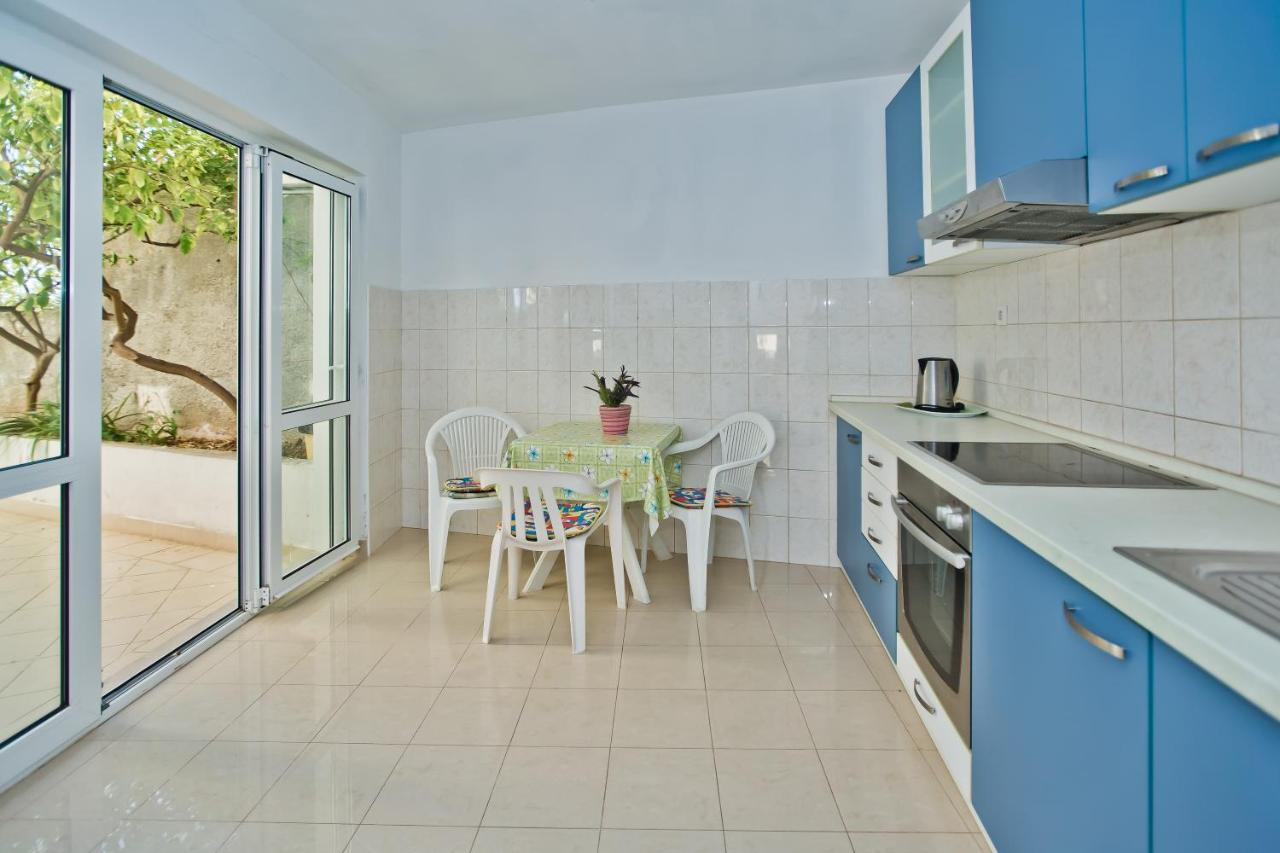 Lucija Apartment *