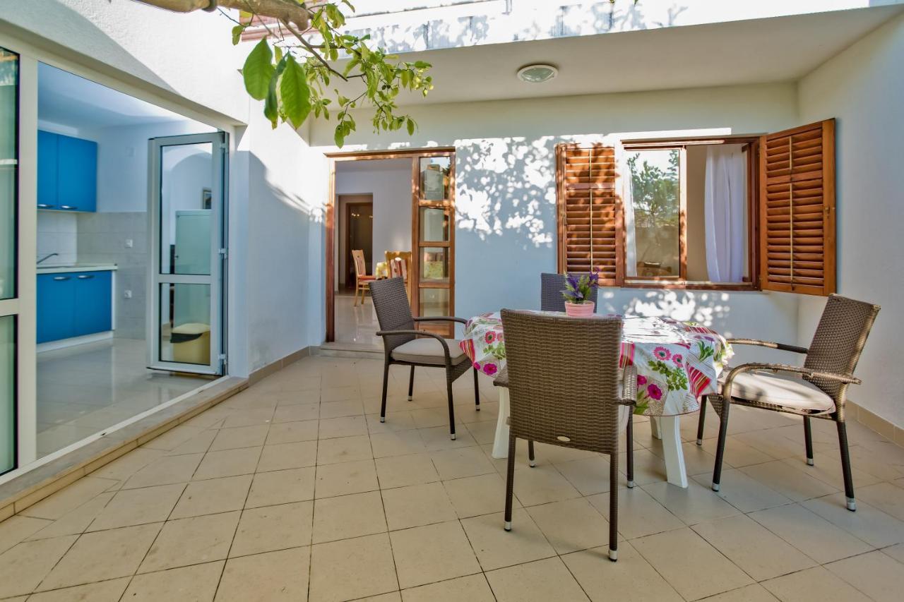 Apartment Lucija