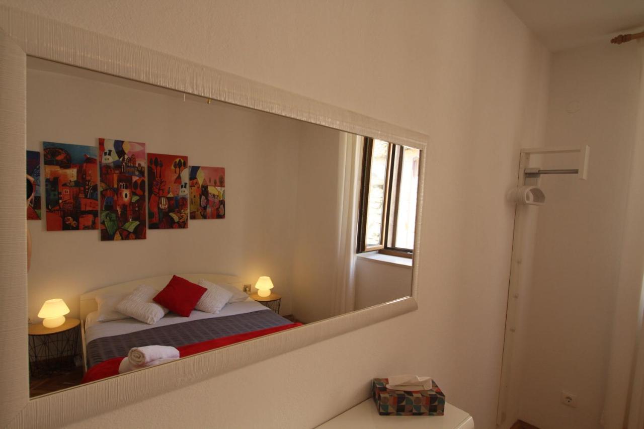 Palace De Lupis-guest House Hvar Town
