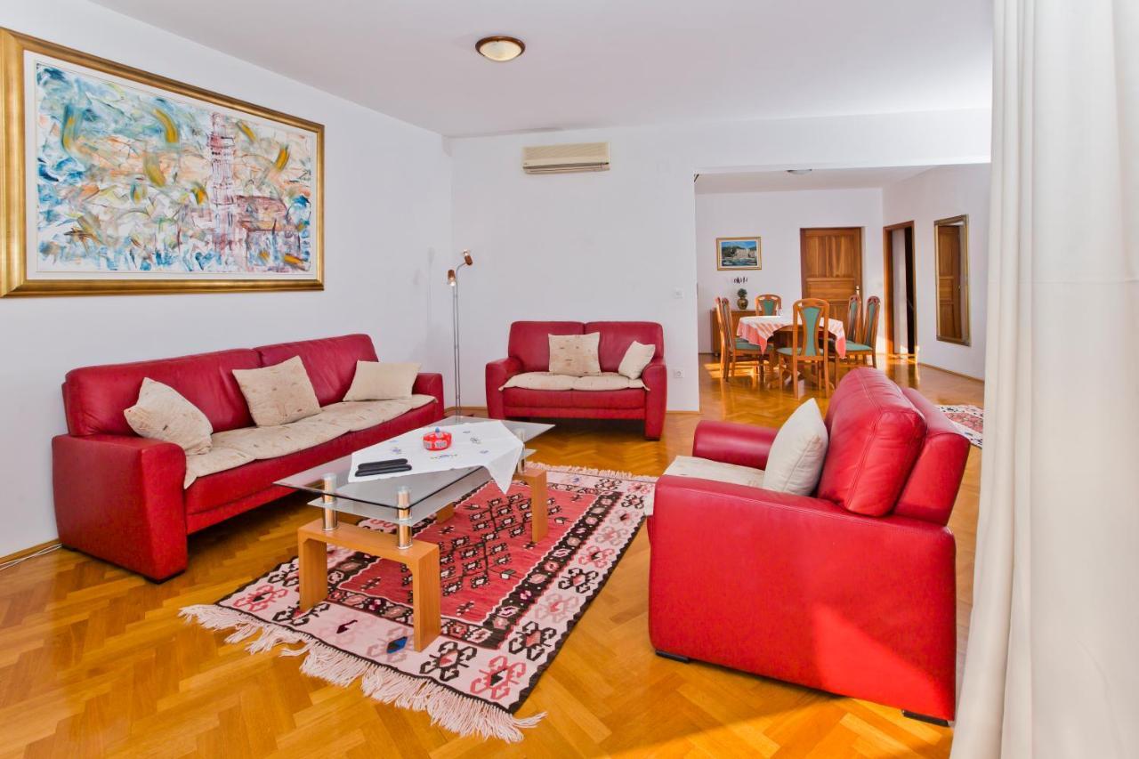 Apartment Lucija