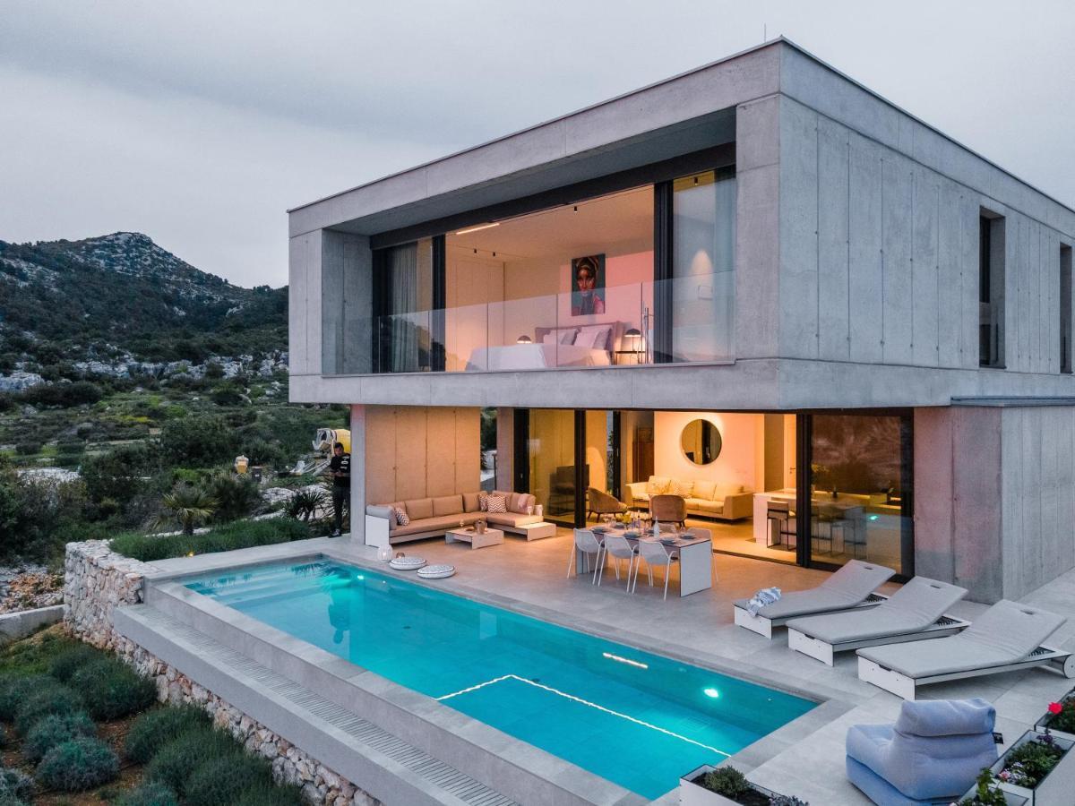 Infinity Villa Hvar Town