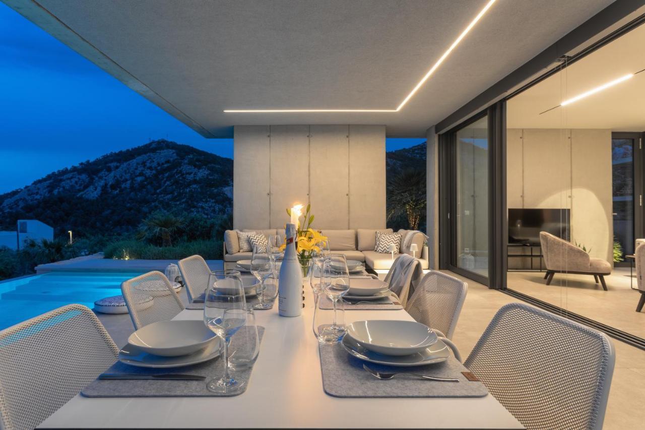 Infinity Villa *