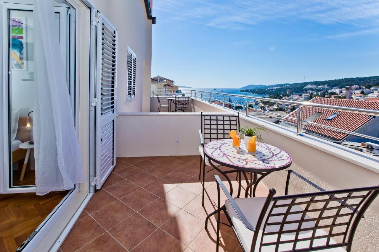 Apartman And Marija Hvar Town