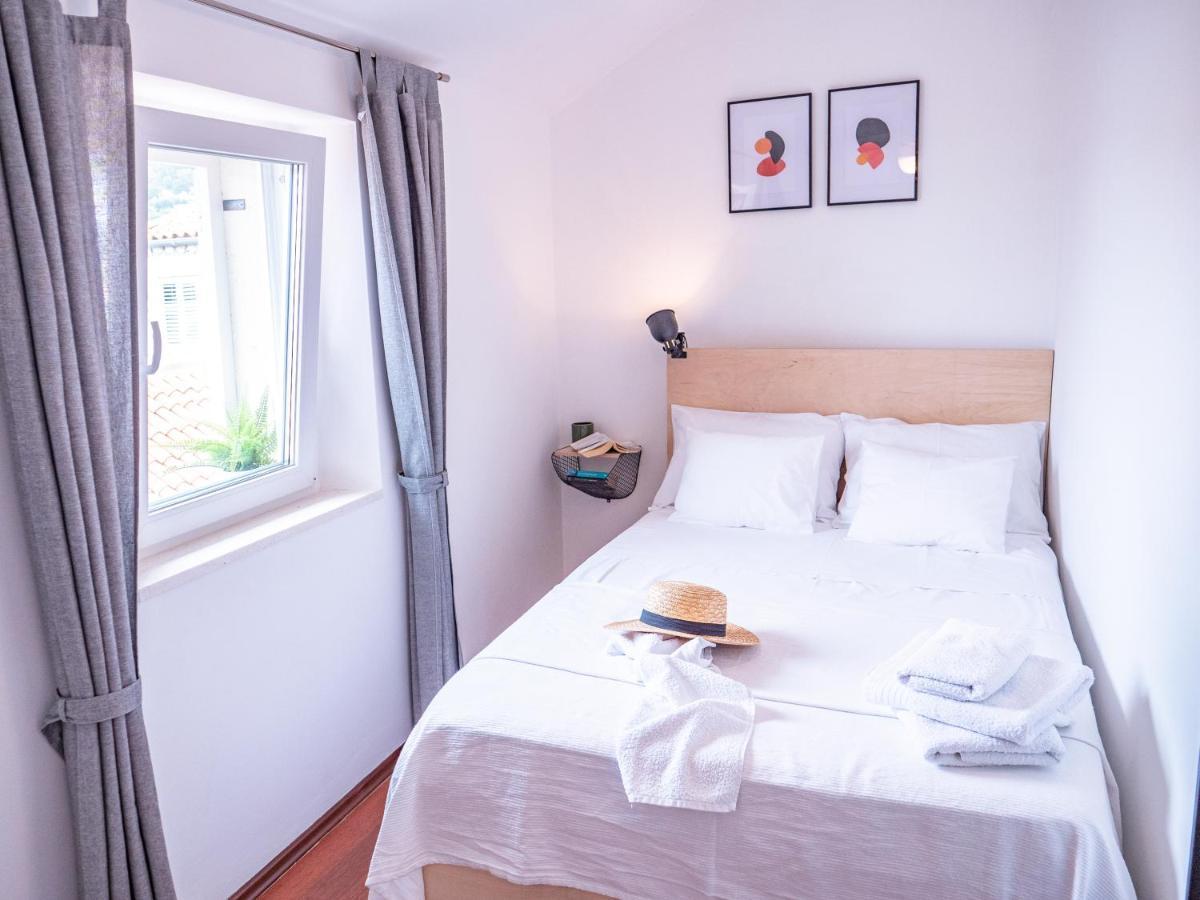 Pinna Hvar Apartment