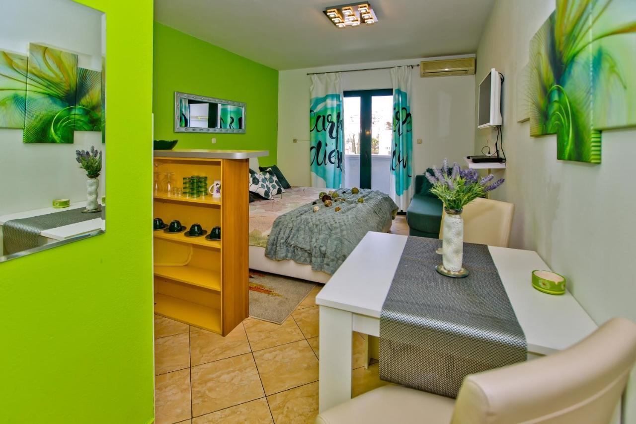 Guest house Art Deco Pape *