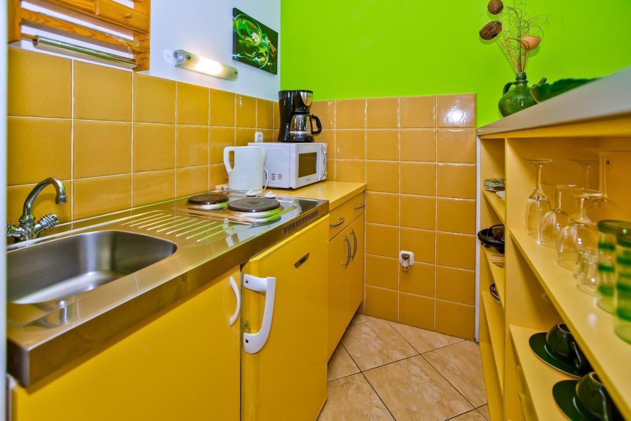 Art Deco Pape Guest house *
