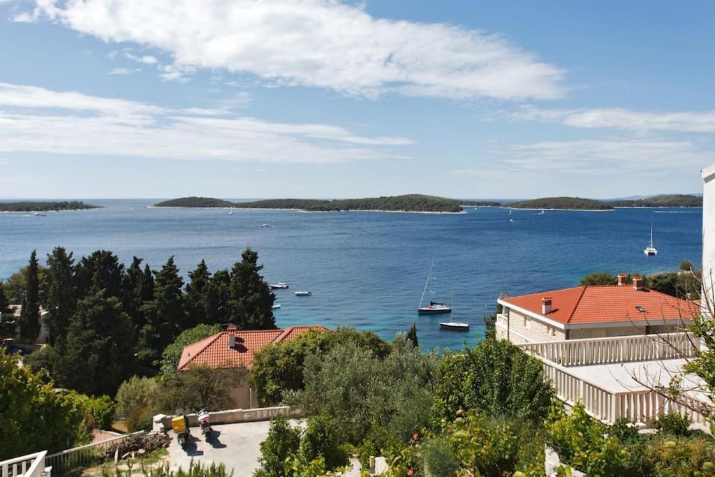 Stefani Hvar Town
