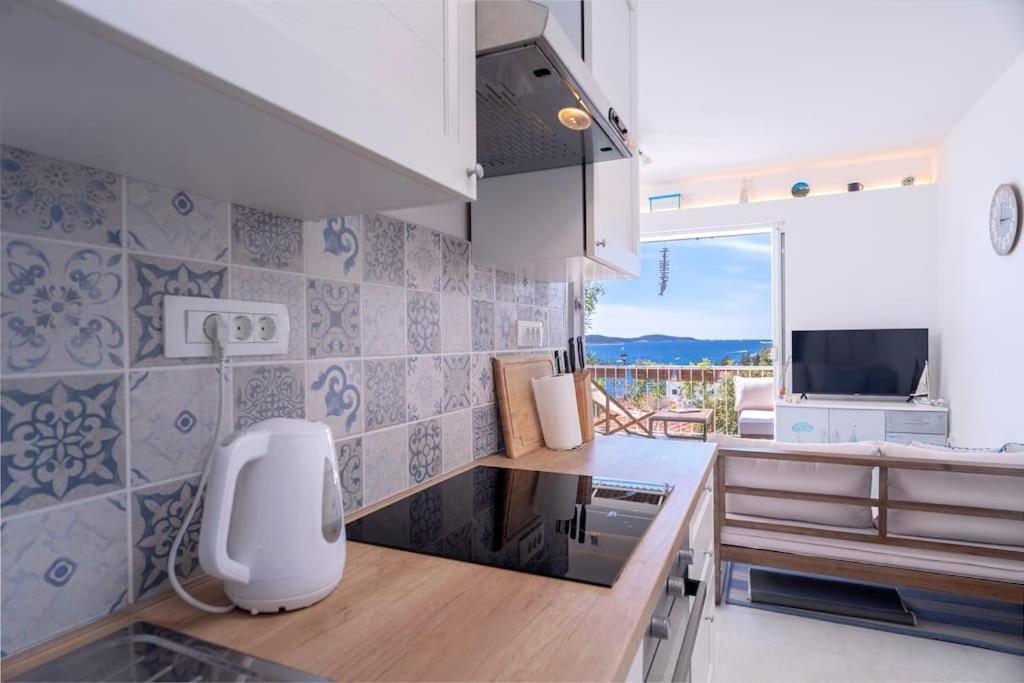 Awaken Gorgeous Sea View * Hvar Town