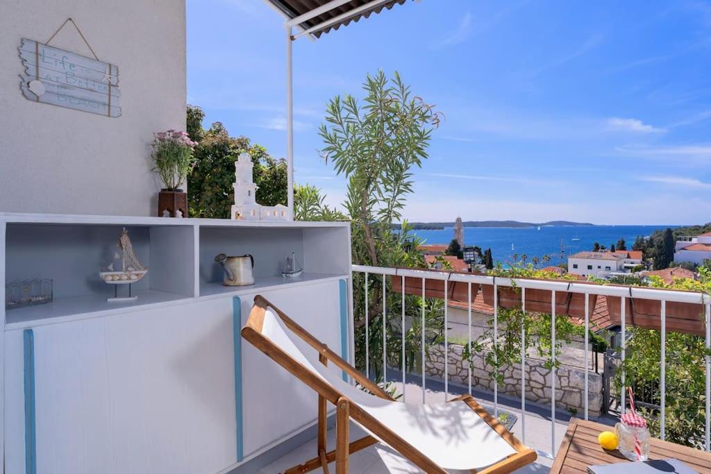 Awaken Gorgeous Sea View Hvar Town
