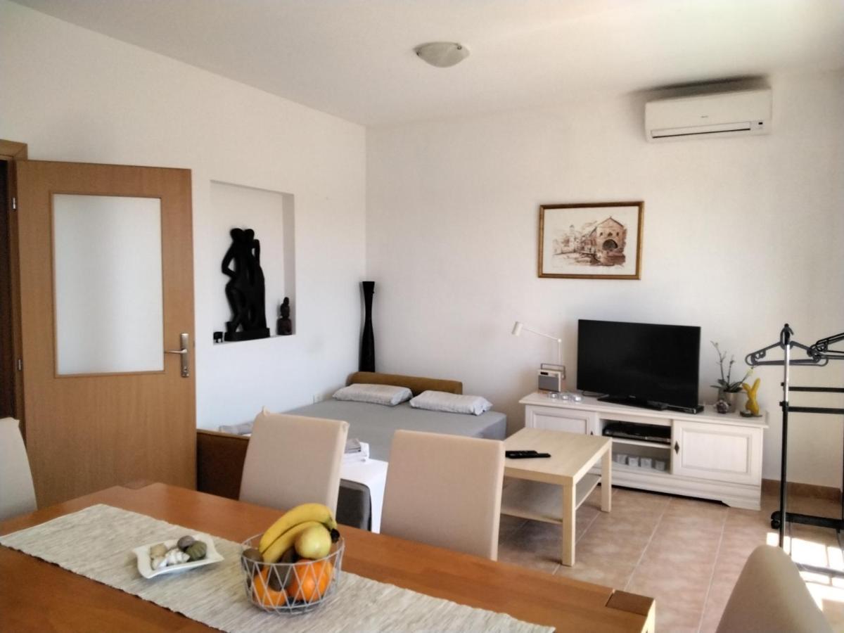 Apartment Loris *