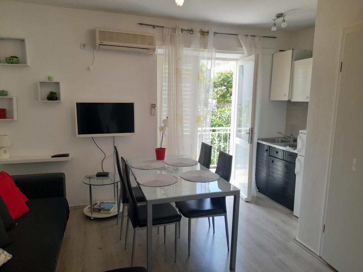 Apartment Roky Hvar Town