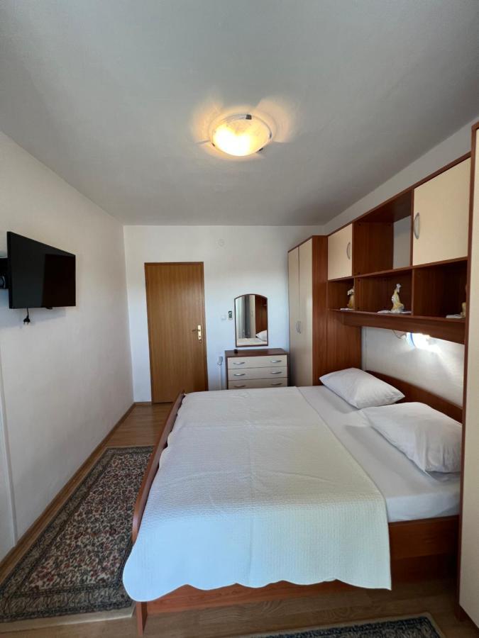 And Jasna Guest house Hvar Town