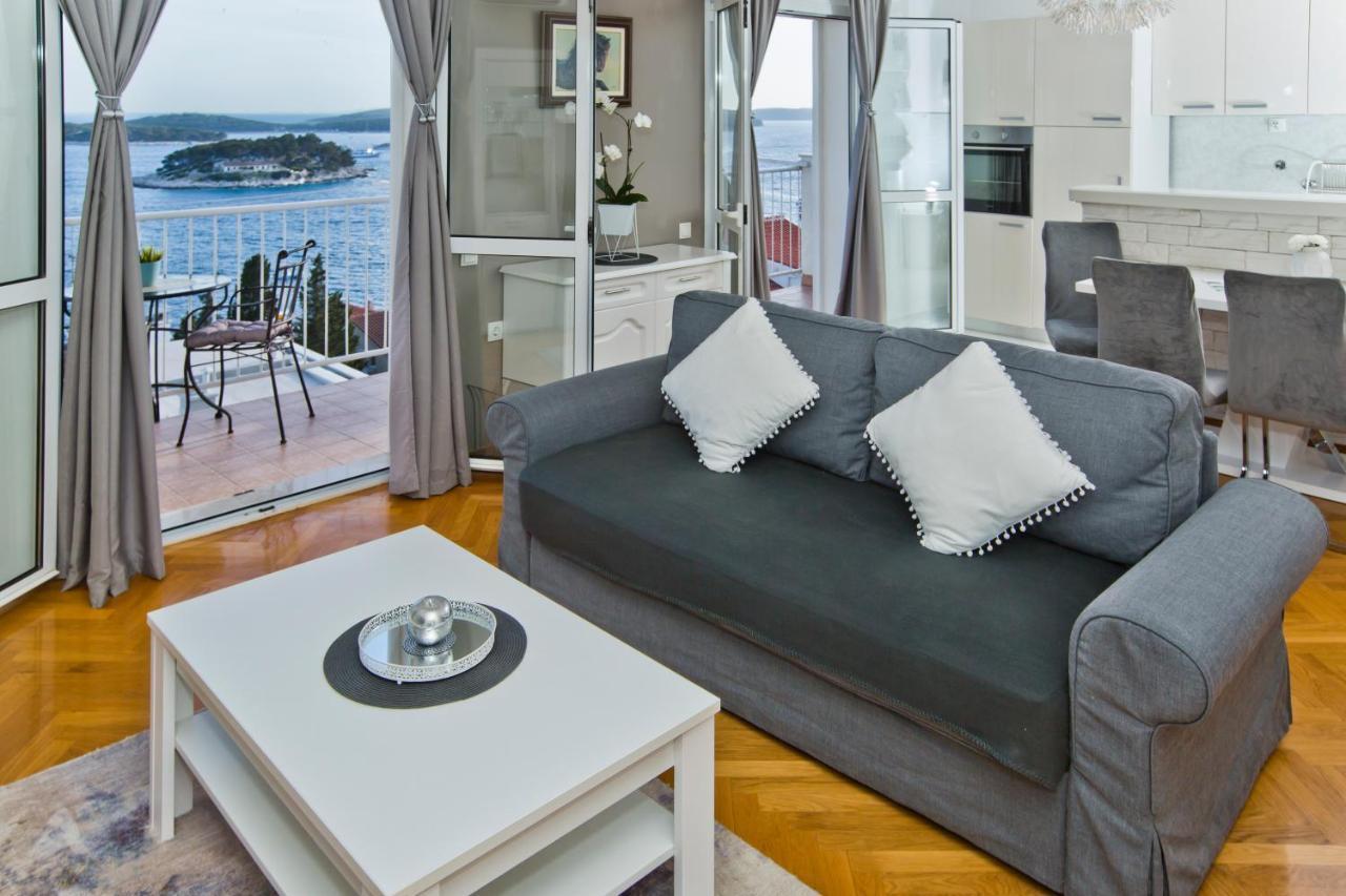 Milton Hvar Apartment *