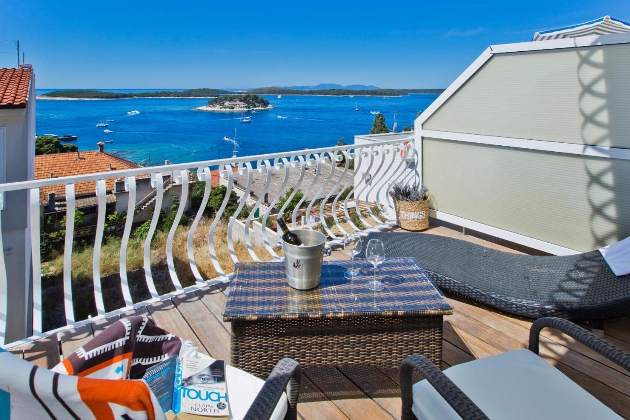 Carpe Diem Hvar * Hvar Town