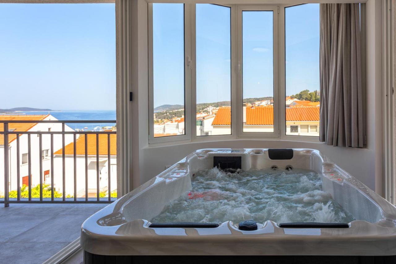 Hot Tub Sea View