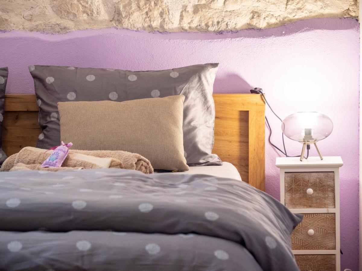 ~melody ~ With Breezy & Silent Ambience Apartamento Hvar Town