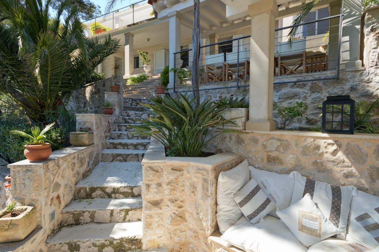 Sano Villa