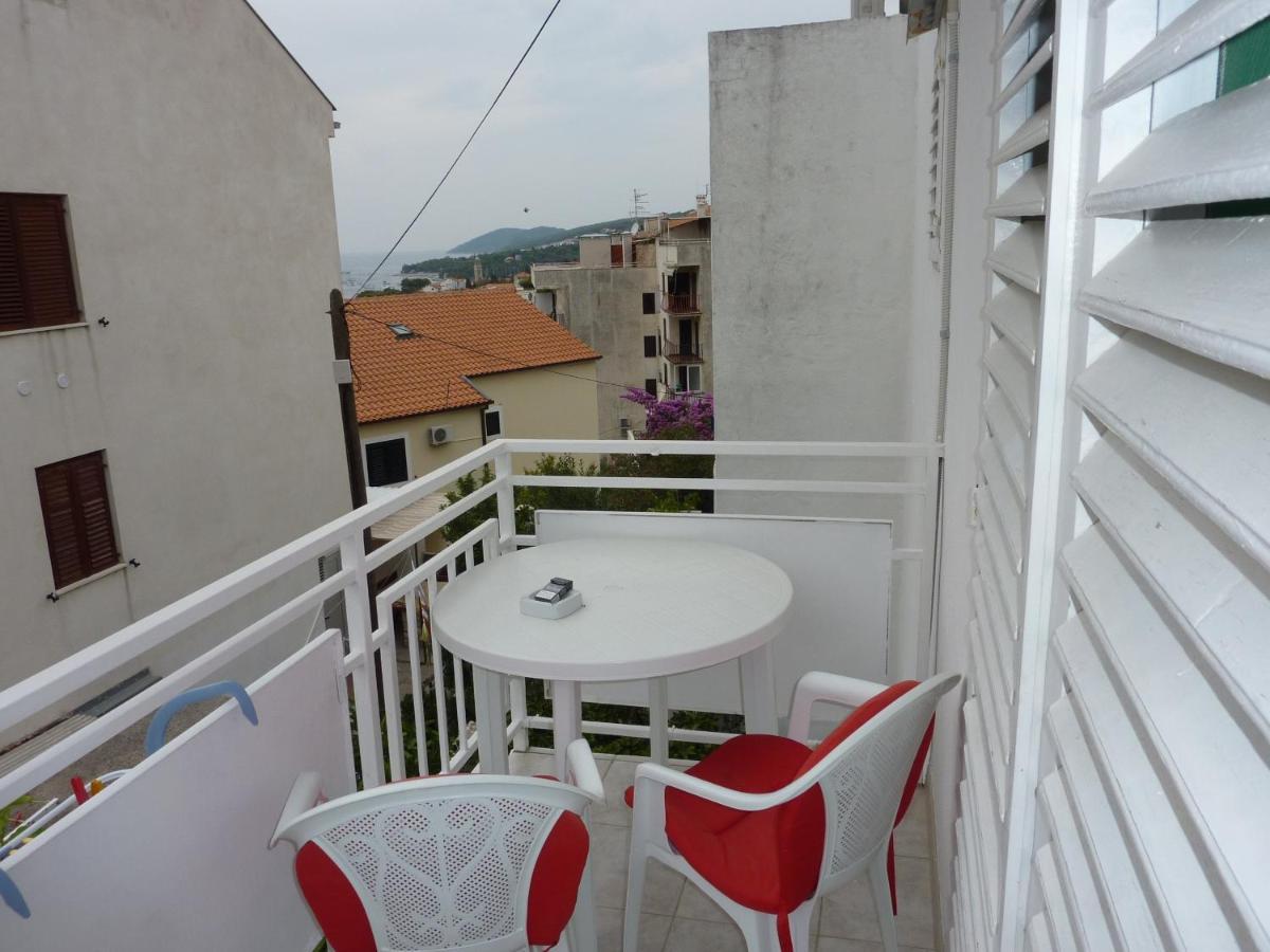 And With Parking Space Hvar - 15378 Guest house