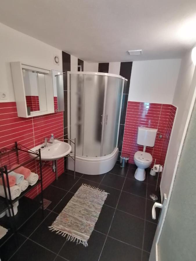 Apartman Nora Apartment