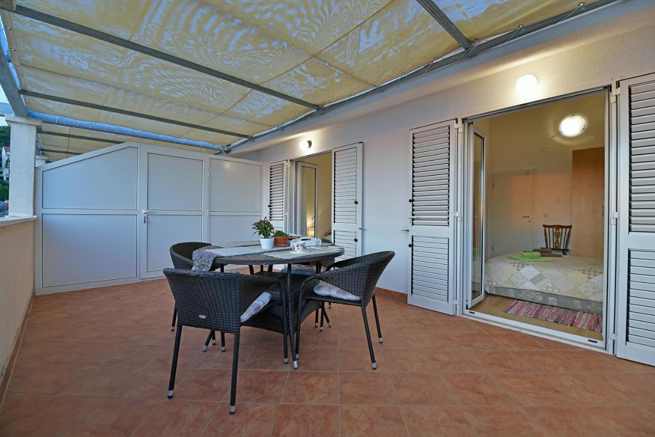 Biba Hvar Apartment *