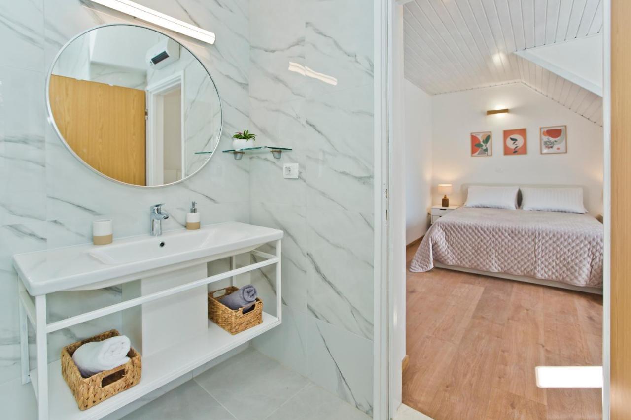 *heart Of The Port Room* Apartment
