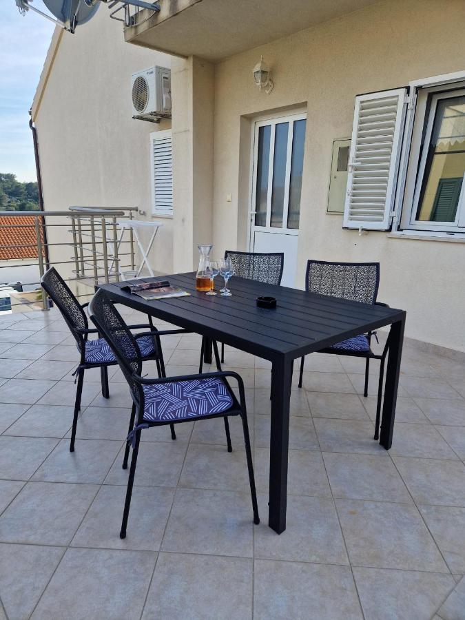Apartman Loris *