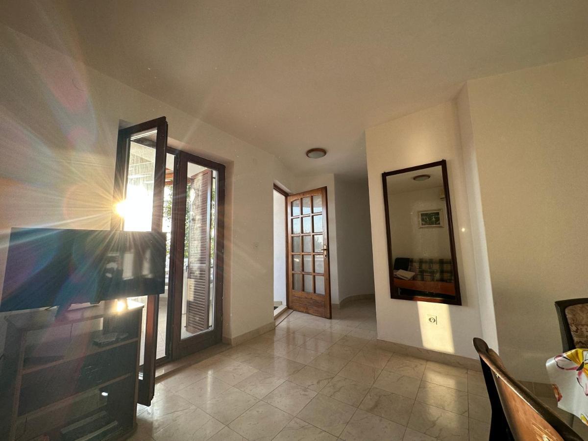 Apartment Porthos *