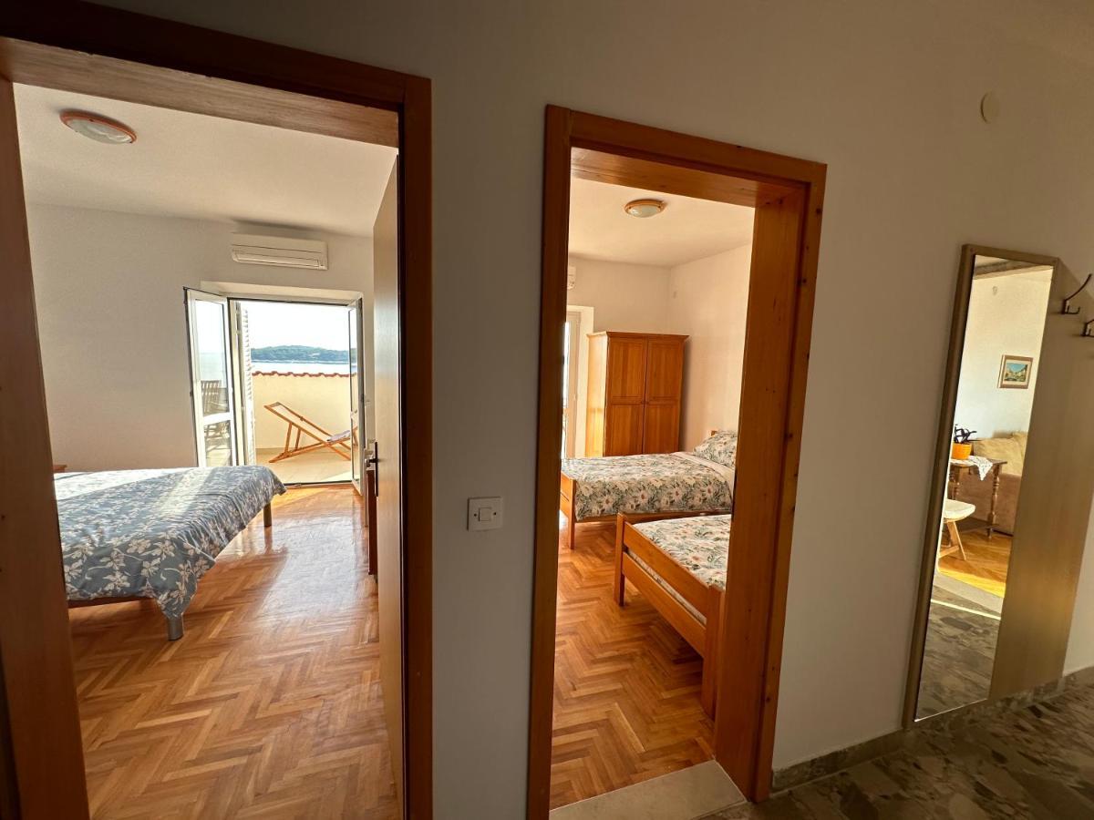 Porthos Apartment Hvar Town