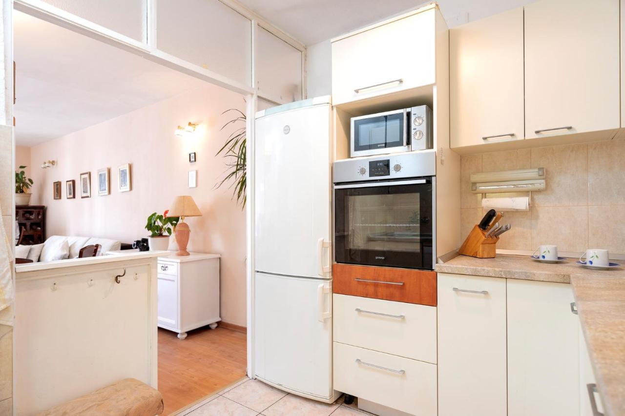 Apartment Mirjana *