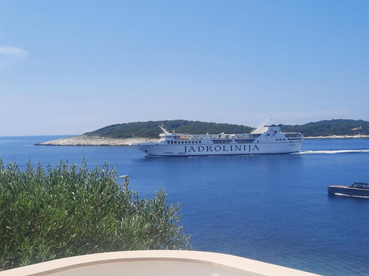 Apartment Porthos Hvar Town