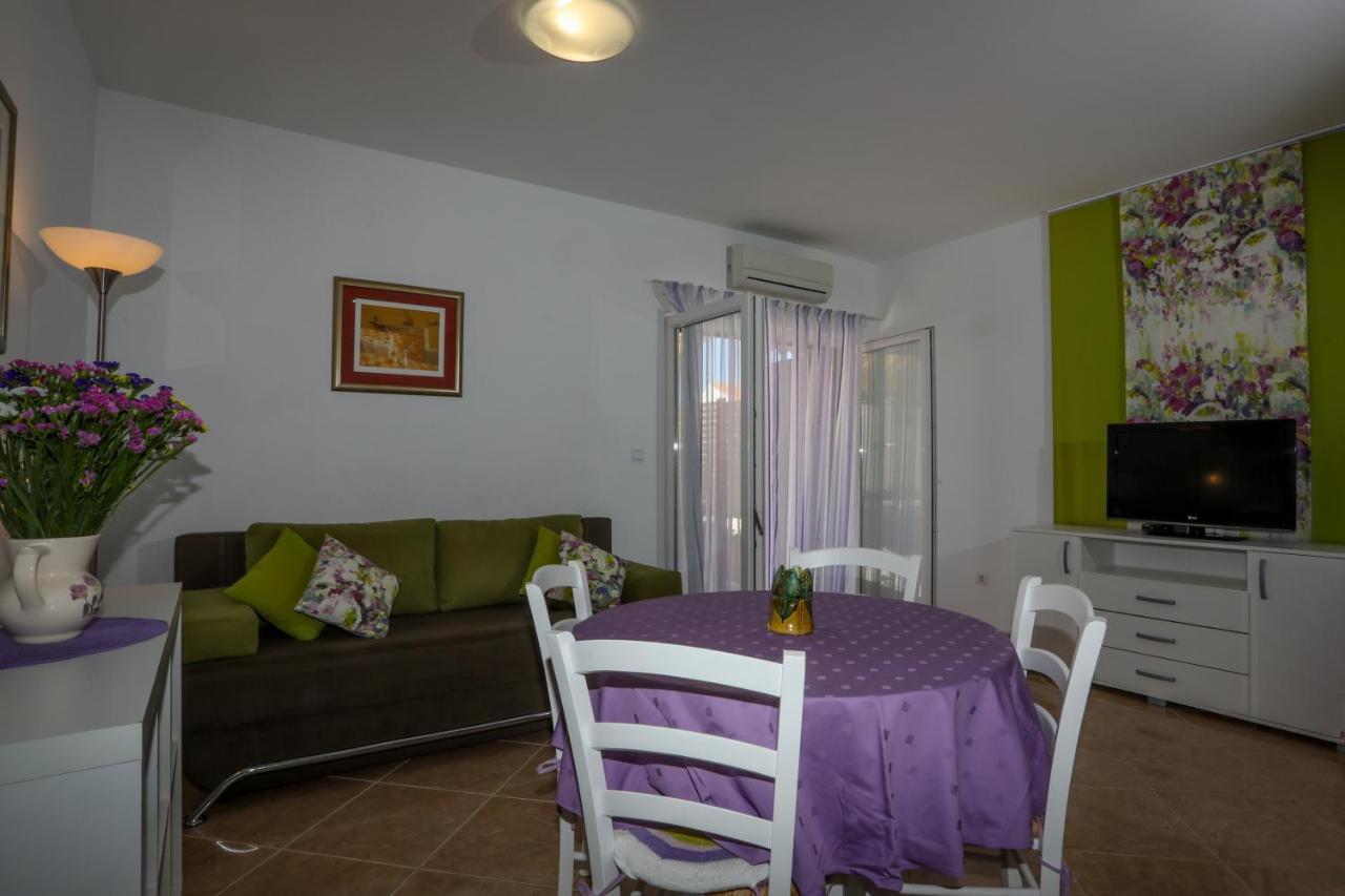 Apartment Plazibat